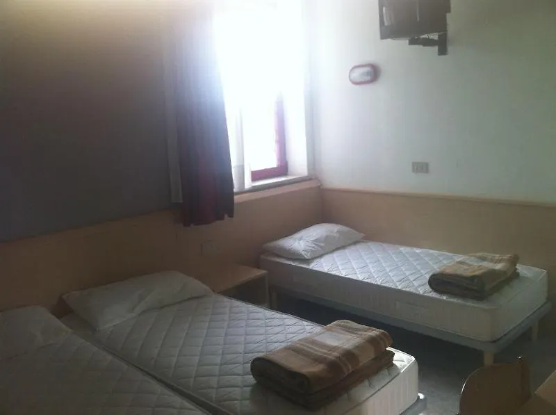 Hotel Mazzini Lido di Jesolo 3*,  Italia